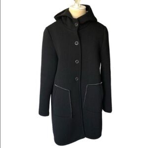 New Collection Italian Black Viscose Neoprene Button Front Coat EUC One Size